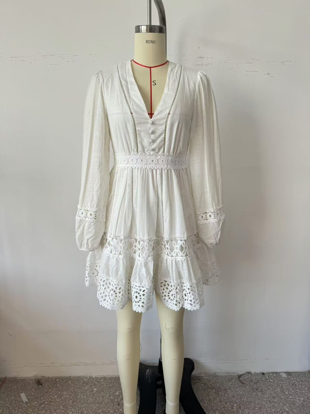 Women Simple V neck Hollow Out Cutout Lace Stitching Long Sleeve Dress