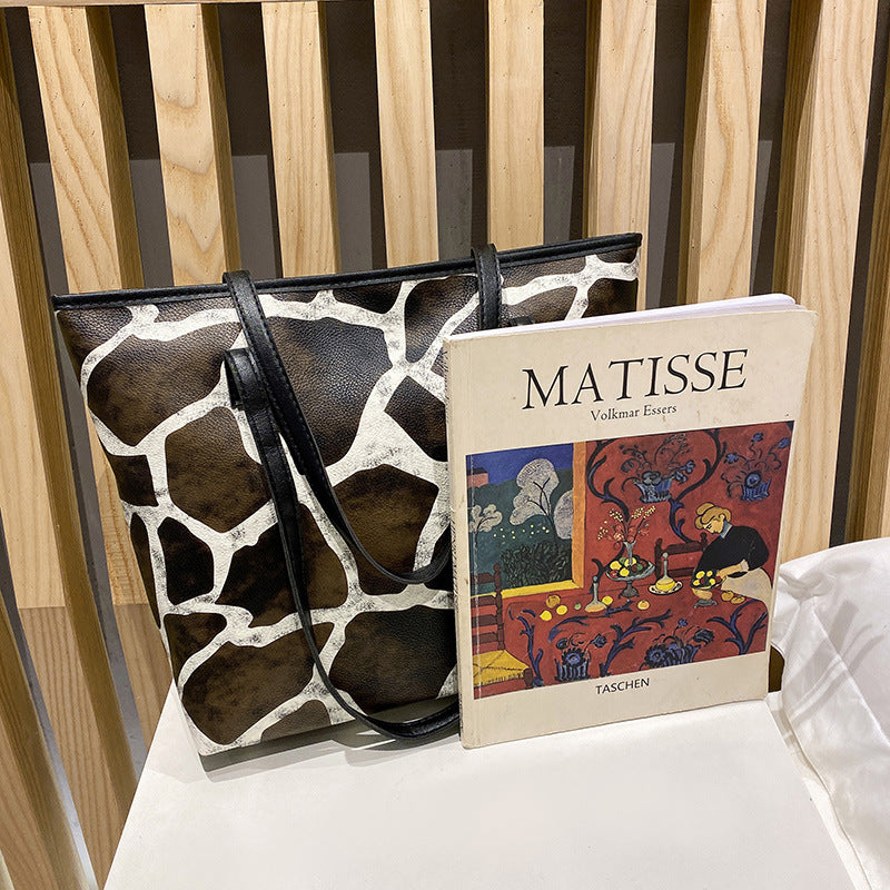 Large-capacity Printed Leopard-print Portable Underarm Bag