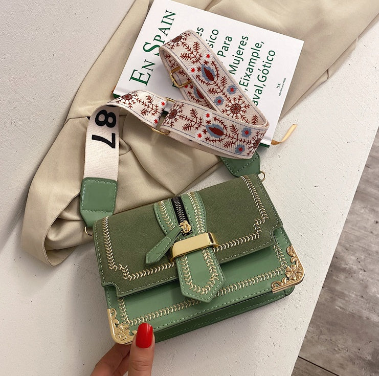 One Shoulder Bag Retro Broadband Crossbody Bag