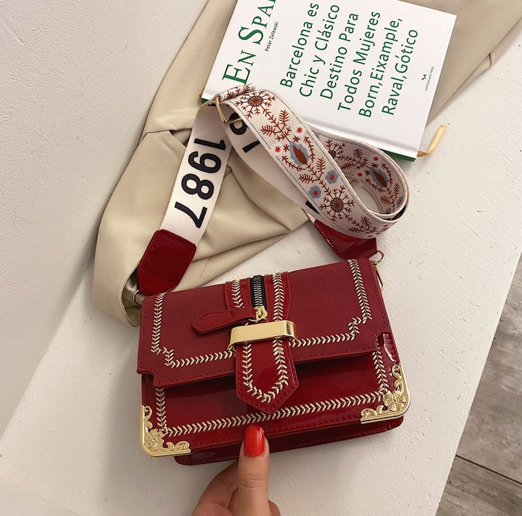 One Shoulder Bag Retro Broadband Crossbody Bag