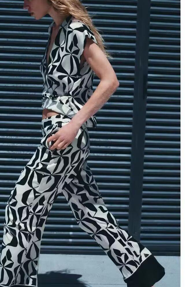 Women Clothing Summer Rayon Collection Bow Metal Ring Sleeveless Shirt Set