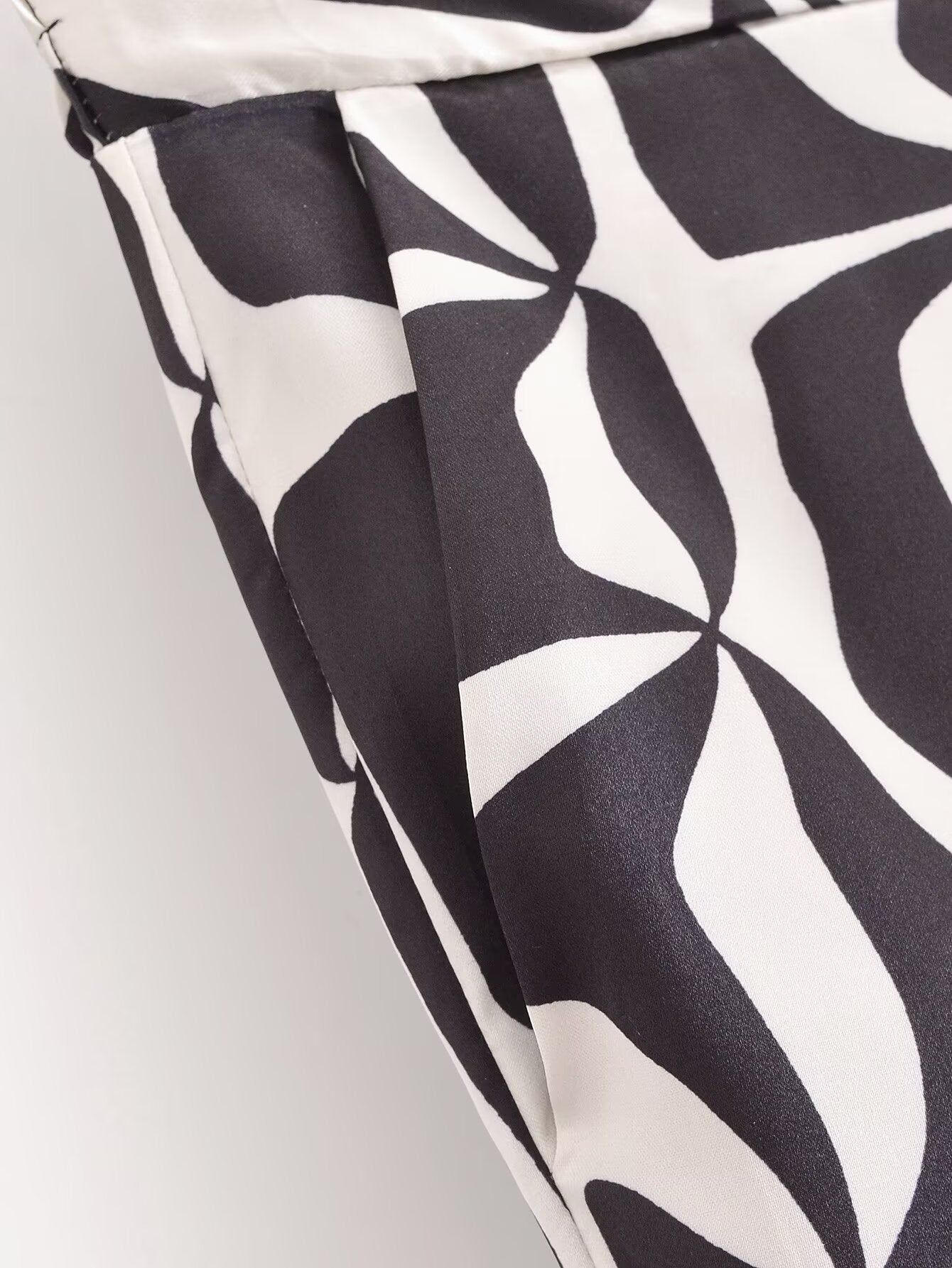 Women Clothing Summer Rayon Collection Bow Metal Ring Sleeveless Shirt Set