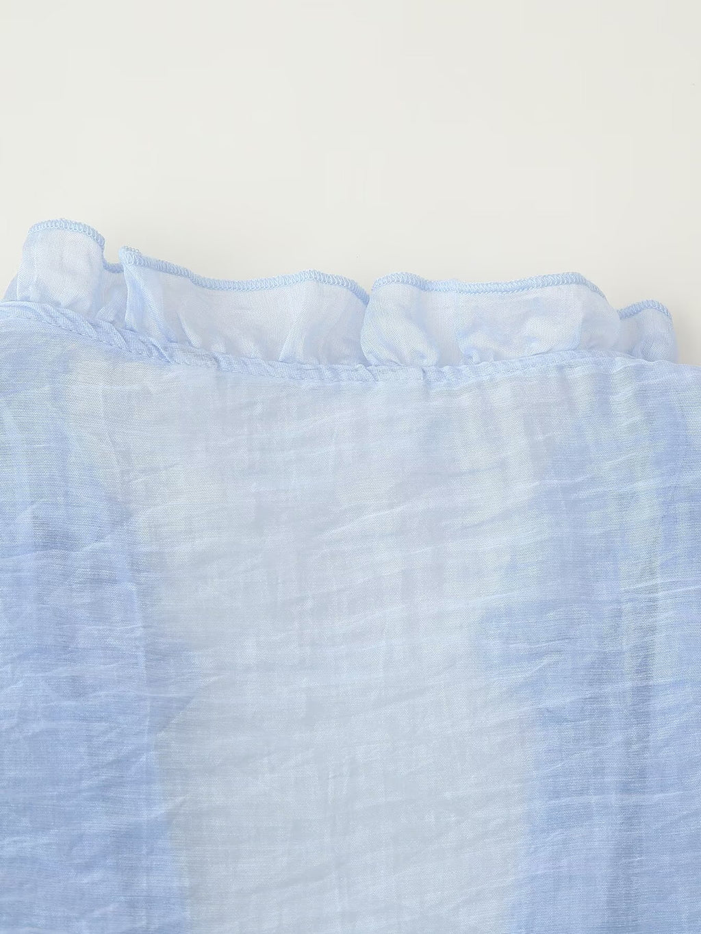 Women Fashionable Fashionable Laminated Decoration Vertical Top