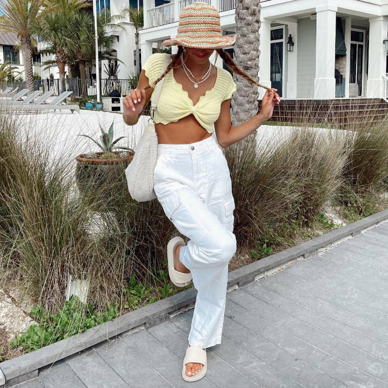 T-shirt court et moulant à col en V pour femme, haut sexy, crocheté, à fleurs, ajouré, découpé, couleur unie