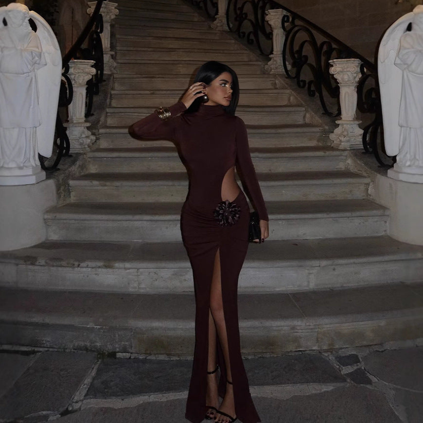 Vestido de mujer sexy con aberturas, estilo socialité, para eventos privados, elegante, con cuello alto y diseño floral tridimensional.